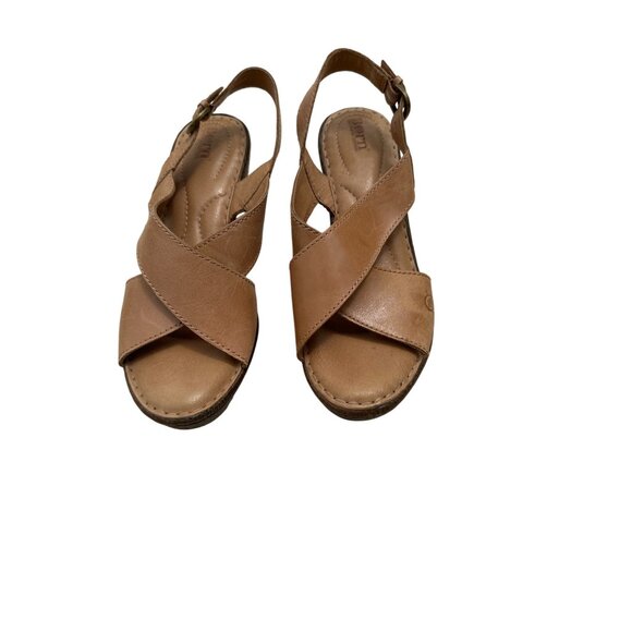 Born Leather Strappy Tan Sandals With Buckle Size 9M Closure & Cushioned Footbed - Picture 1 of 8